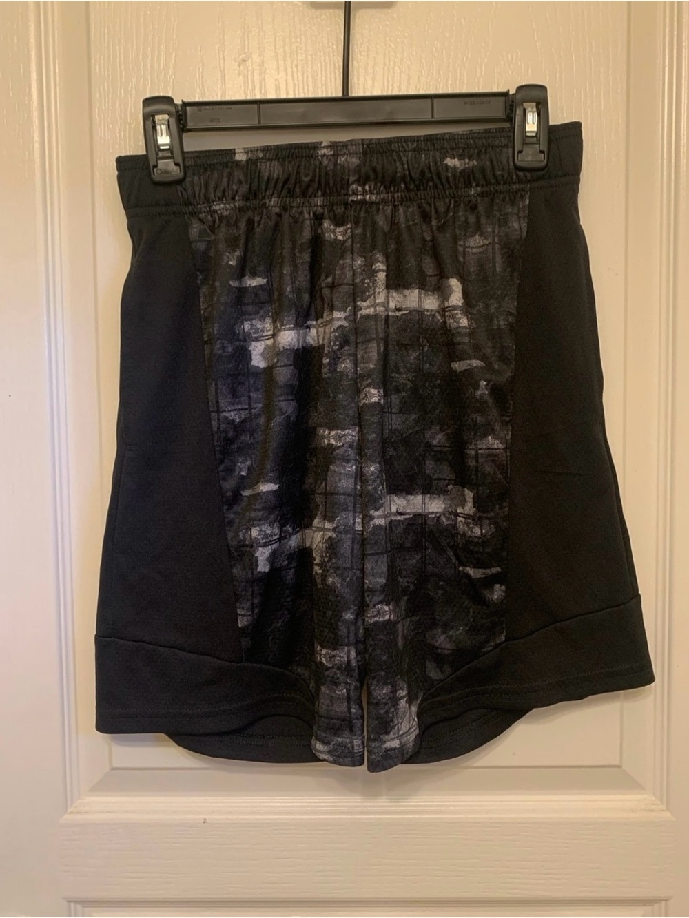 Men’s all in motion Black & Gray Athletic Shorts